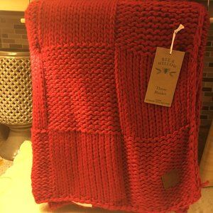 NWT Bee & Willow™ Chunky Patchwork Throw Blanket in Red 50"x60"